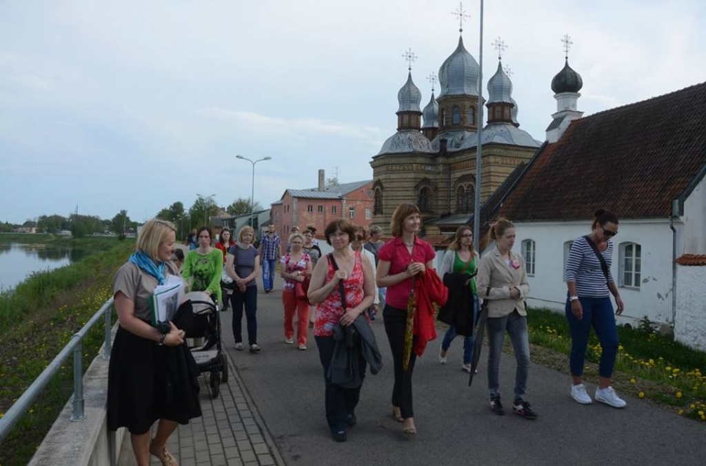 Jēkabpilī tūrisma sezonu sāk ar ekskursiju (FOTO)