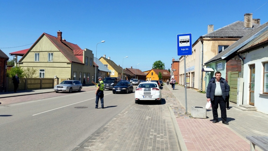 Aculiecinieks: Jēkabpilī, Rīgas ielā saduras transporta līdzekļi