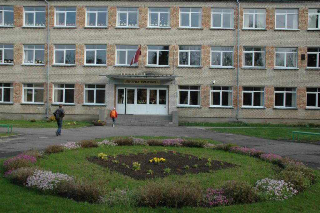 Jēkabpils pamatskola kļuvusi par UNESCO Asociēto skolu projekta dalībnieci