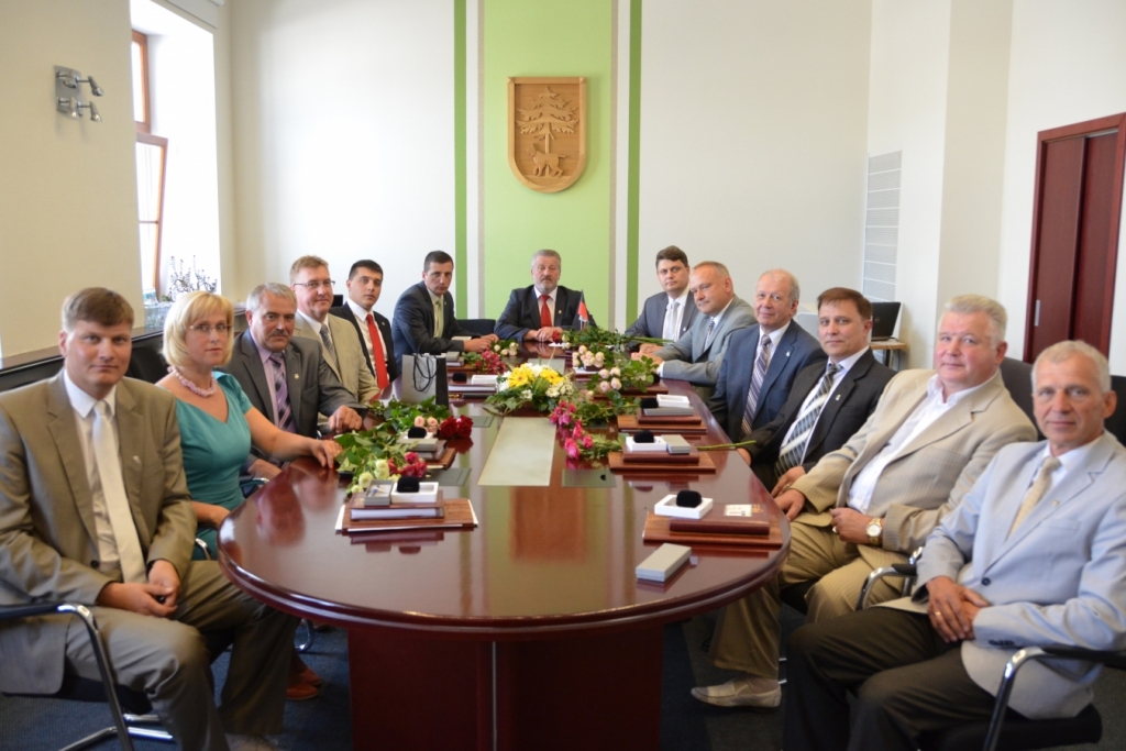 Zināms, kuri Jēkabpils domes deputāti un no kādiem politiskajiem spēkiem startēs pašvaldību vēlēšanās