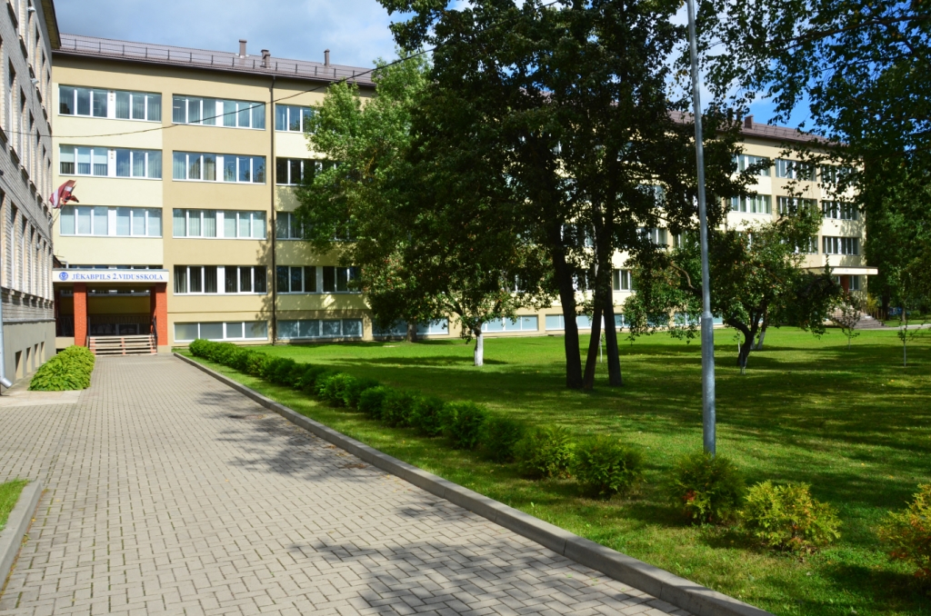 Jēkabpils vispārizglītojošajās iestādēs skolas gaitas uzsāk 226 pirmklasnieki