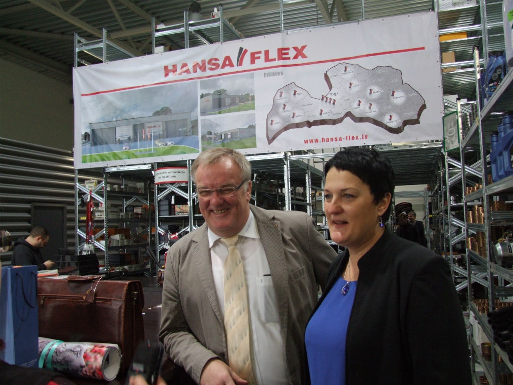 HANSA-FLEX - spēcīgs un elegants (FOTO)