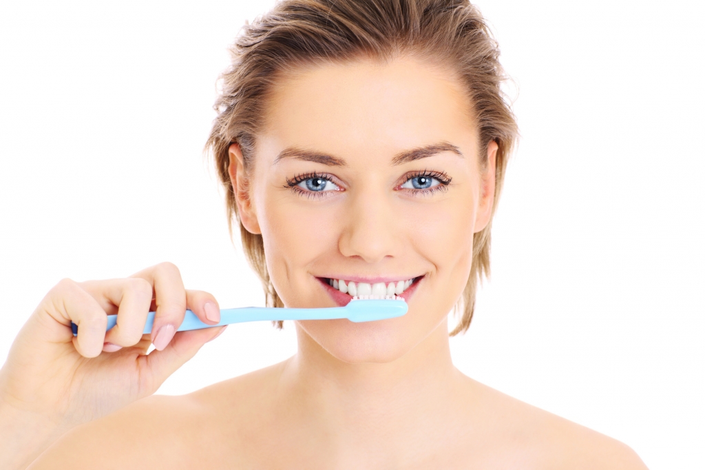 Kā pareizi rūpēties par zobiem, atgādinās un pamācīs zobu higiēnists