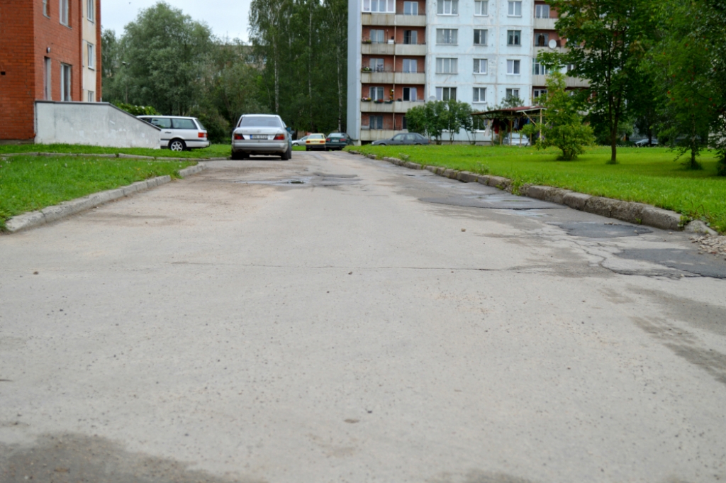 Iedzīvotājs: Paldies Jēkabpils domei par salaboto piebraucamo ceļu (FOTO)