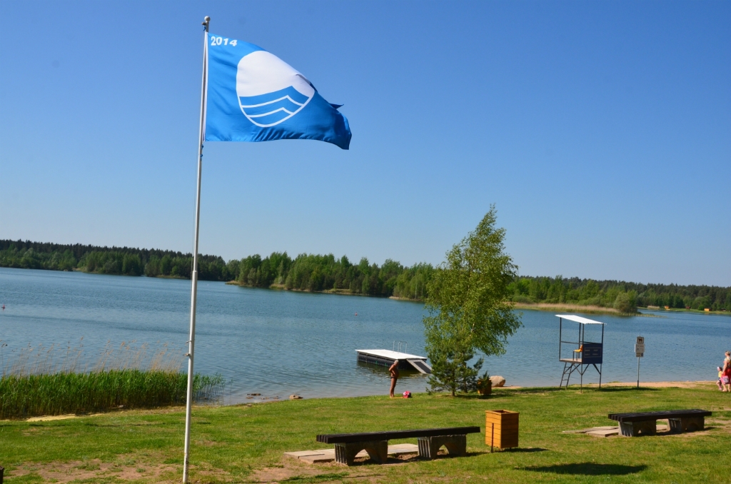 Radžu ūdenskrātuves pludmalē arī šovasar plīvos Zilais karogs