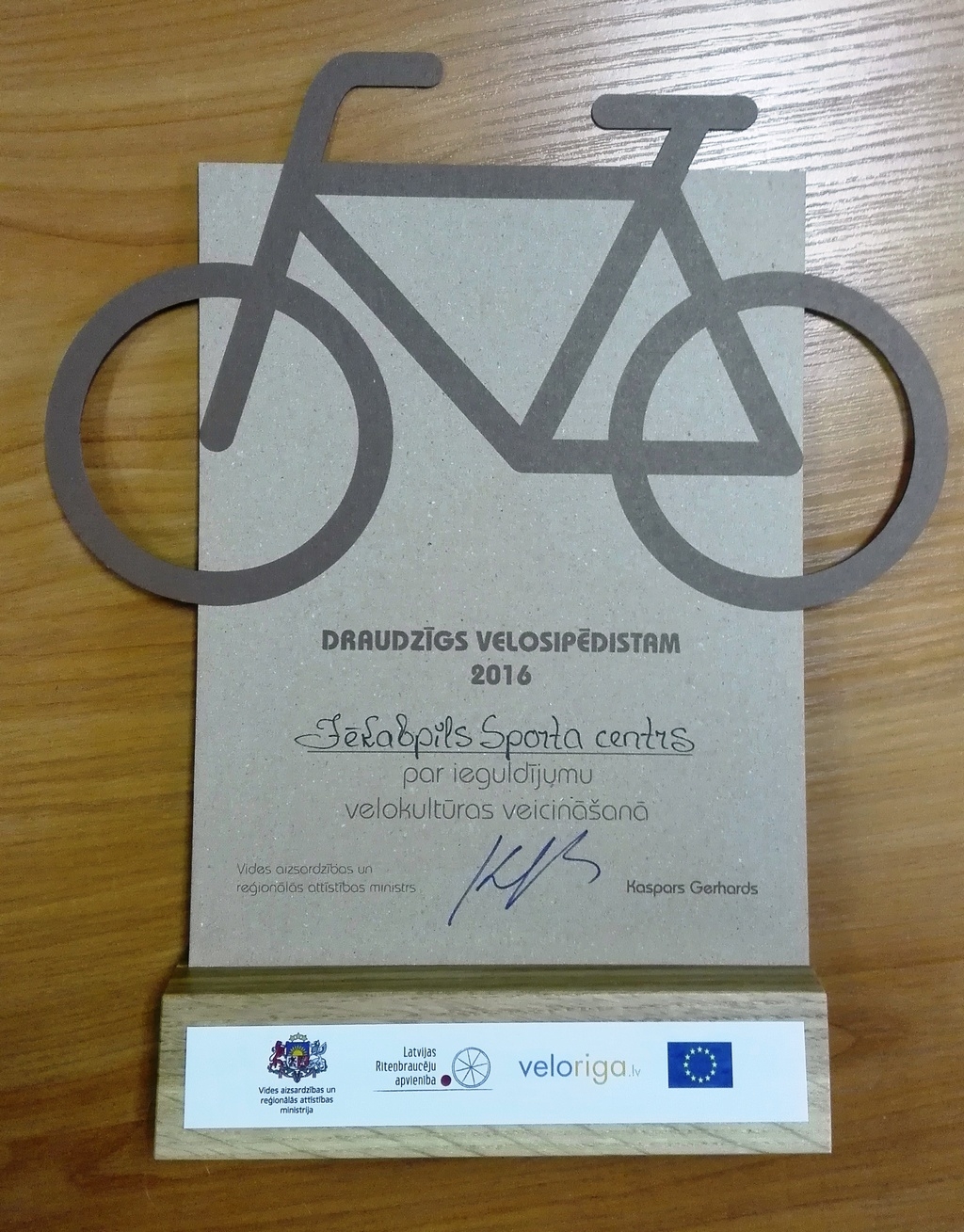 Jēkabpils Sporta centrs saņem apbalvojumu “Draudzīgs velosipēdistam”
