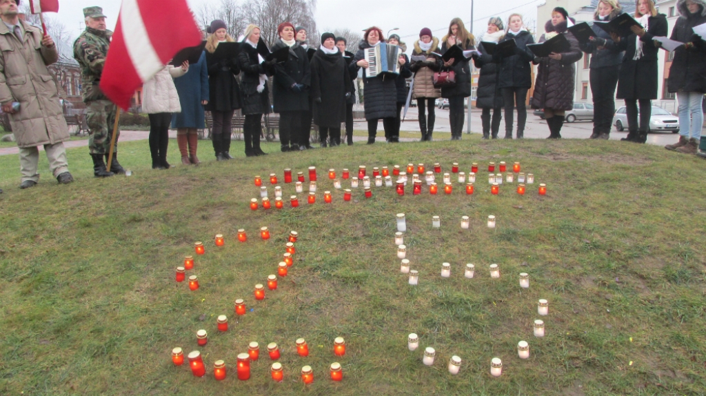 Jēkabpilī piemin Barikāžu 25.gadadienu (FOTO)