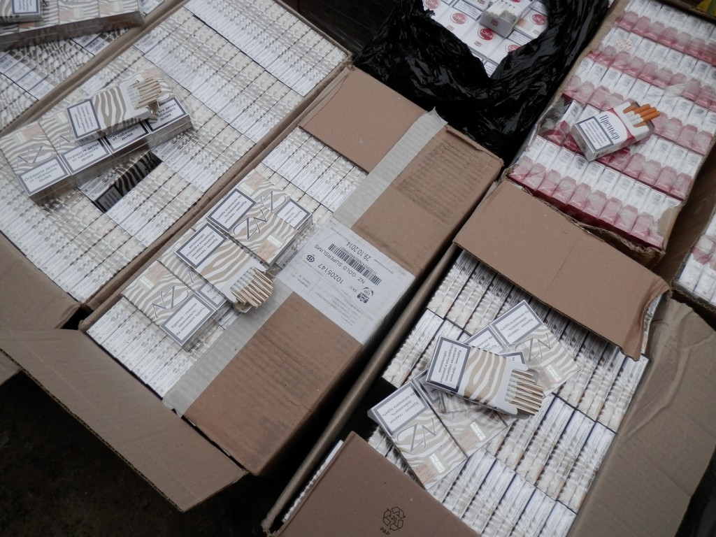 Zemgales reģionā atsavina 311 500 nelegālo cigarešu, atsavināts iespaidīgā daudzumā arī nelegālais alkohols
