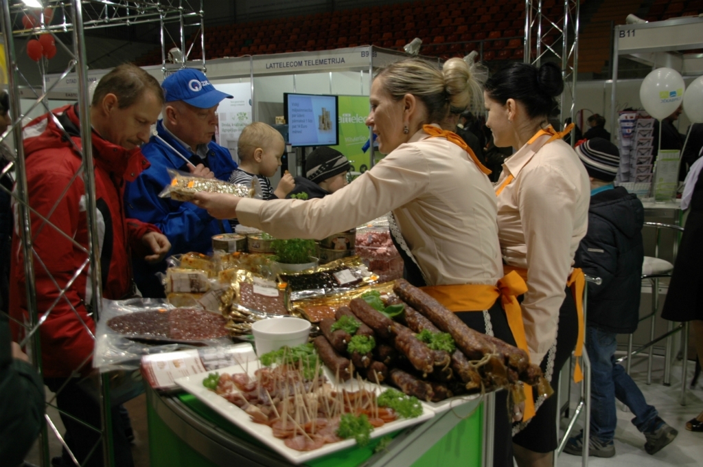 Arī Jēkabpils pārstāvēta Zemgales stendā starptautiskajā izstādē "Rīga Food 2015"