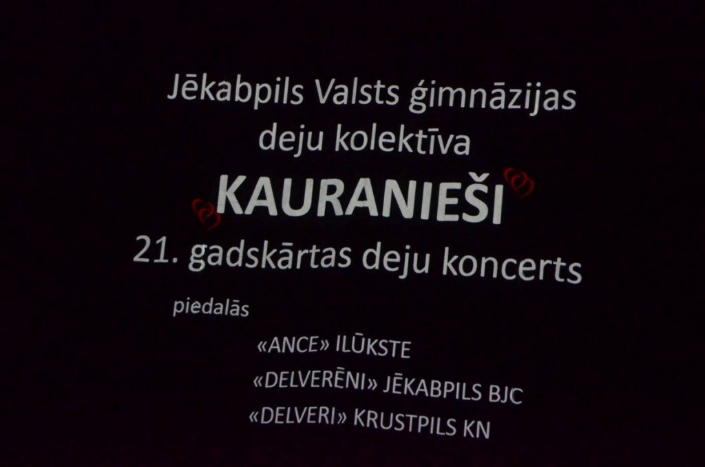 Fotostāsts: Jēkabpils Valsts ģimnāzijas deju kolektīva "Kauranieši" jubilejas koncerts