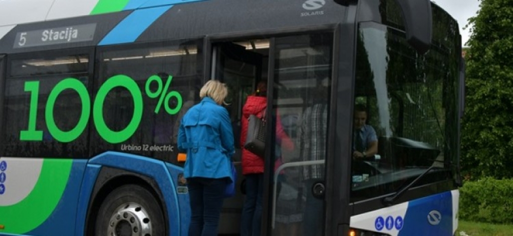Straujākai ES fondu apguvei plāno grozīt videi draudzīgu autobusu transporta projektu īstenošanas nosacījumus
