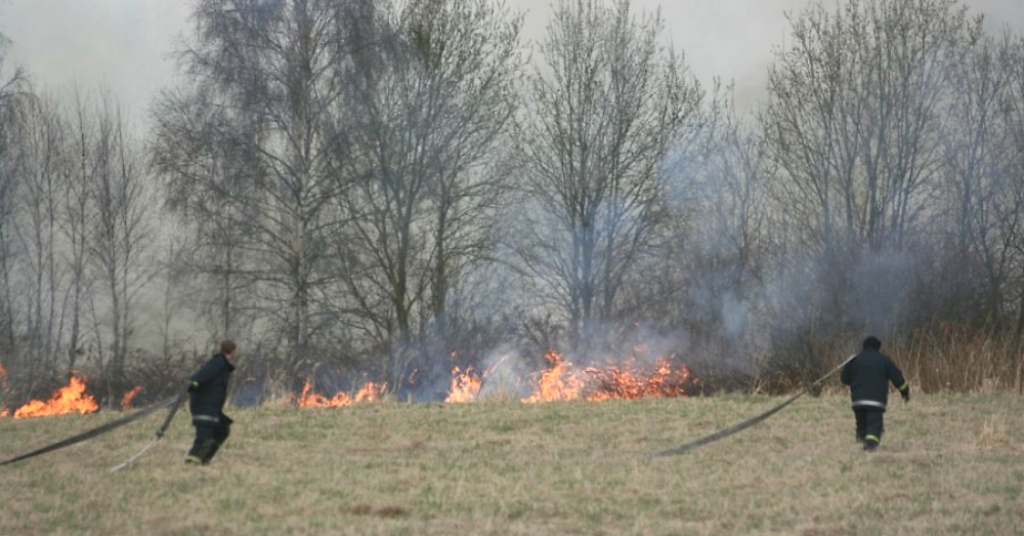 Jēkabpilī degusi pirts, Saukā – zivju žāvētava, bet Variešās – kūla