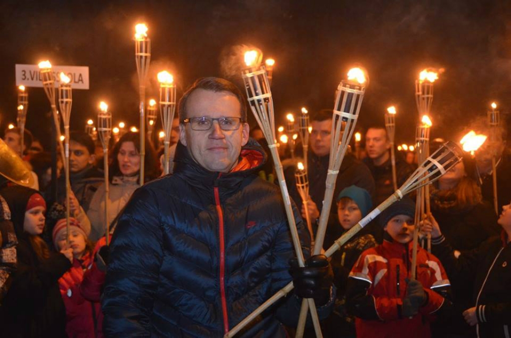 FOTOREPORTĀŽA: Lāčplēša dienas gājiens un piemiņas pasākums Jēkabpilī