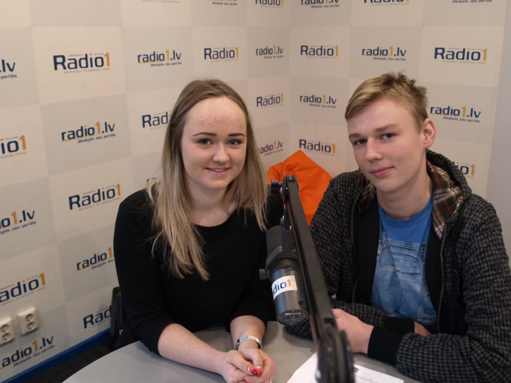 Karjeras nedēļa noslēdzās ar Jēkabpils Valsts ģimnāzijas skolēnu viesošanos Radio1 studijā (AUDIO)
