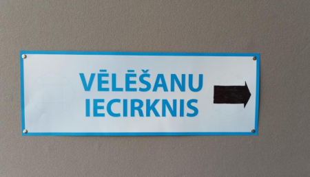 Jēkabpils novadā pirmajā iepriekšējās balsošanas dienā nobalsojuši 415 vēlētāji