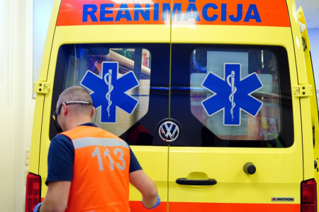 Jēkabpilī divu automašīnu sadursmē trīs cietušie