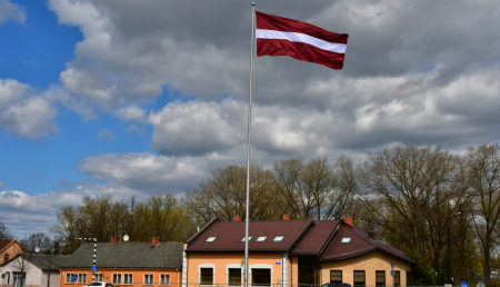 Jēkabpils pilsētas svētku nedēļā jēkabpiliešus aicina pacelt Latvijas valsts karogu