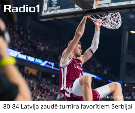 Latvijas basketbolisti spraigā cīņā zaudē Serbijai