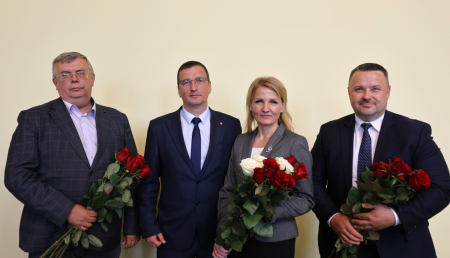 Jēkabpils novada mērs un viņa vietnieki vēl nav saņēmuši speciālās pielaides valsts noslēpumam
