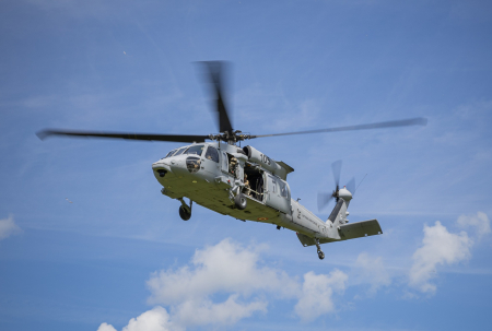 Šonedēļ virs Jēkabpils, Pļaviņām, Līvāniem un Preiļiem – helikopteru zemie treniņlidojumi