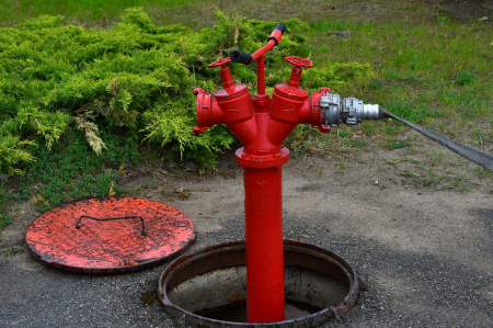 Jēkabpilī dzēsts degošs mikroautobuss un trīs kūlas ugunsgrēki
