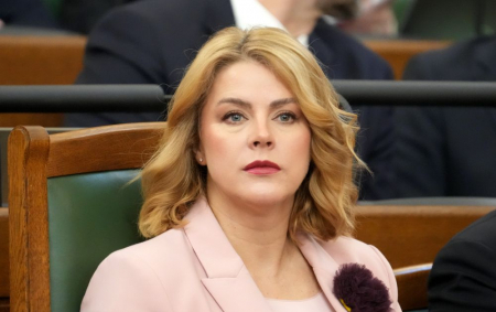 Siliņai paziņojot par demisiju, kritusi valdība