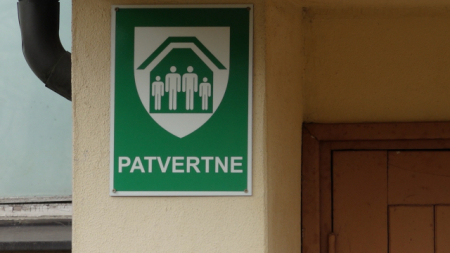 Jēkabpils novadā piešķirs NĪN atlaides par patvertņu ierīkošanu publiskajās ēkās