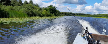 Reidā uz ūdens Daugavā konstatē vairākus pārkāpumus